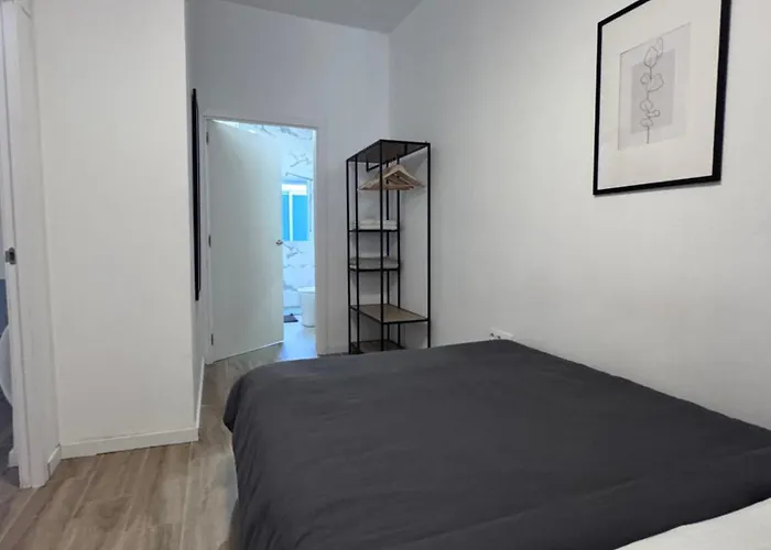 Privada Con Bano Privado I Homestay szállás Valencia